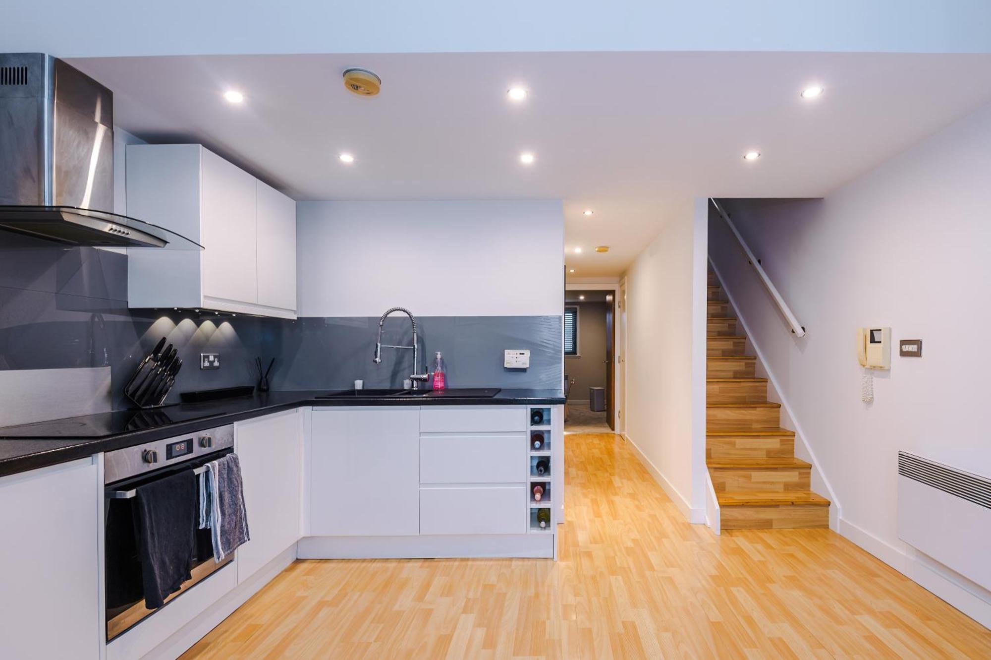 Apartment Stunning Duplex In Manchester, Workspace For Professionals Manchester